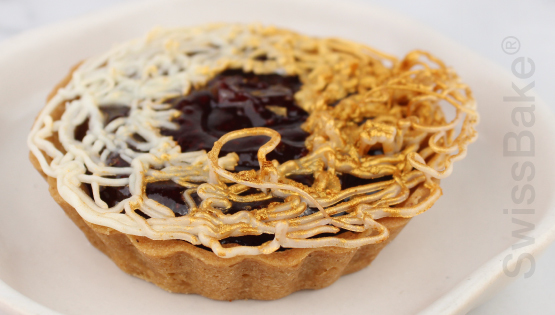 Spiced Cookie Tart with Red Velvet Brownie Crumble
